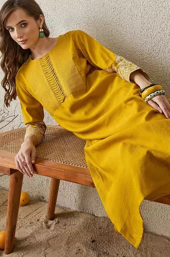 Women Mustard Ethnic Motifs Embroidered Regular Straight Kurta Sets