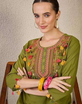 Adults-Women Woven Design Embroidered Cotton Kurta with Trousers 2