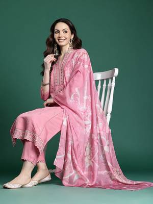 Floral Embroidered Kurta with Trousers & Dupatta 7