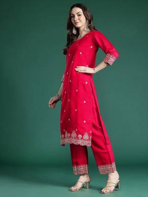 Ethnic Motifs Embroidered Sequinned Kurta With Trousers & Dupatta 5