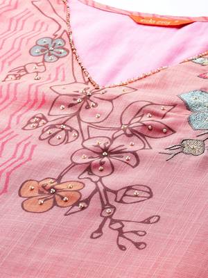 Floral Printed Sequinned Kurta With Trousers & Dupatta 2