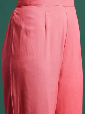 Floral Printed Sequinned Kurta With Trousers & Dupatta 3
