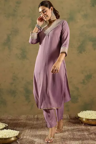 Ethnic Motifs Embroidered Kurta With Trousers