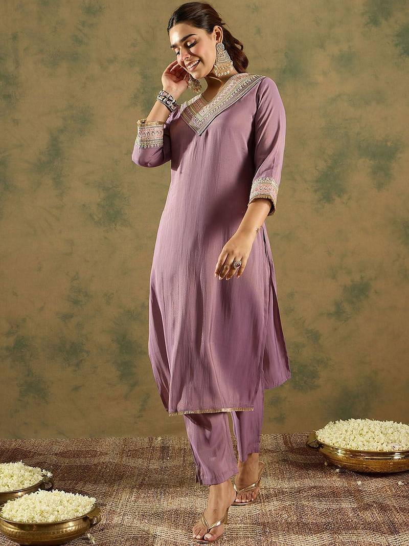 Ethnic Motifs Embroidered Kurta With Trousers