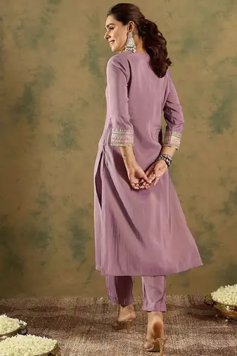 Ethnic Motifs Embroidered Kurta With Trousers