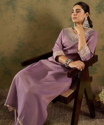 Ethnic Motifs Embroidered Kurta With Trousers 6