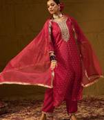 Red Embroidered Chanderi Silk Straight Zari Kurta With Trousers & Dupatta
