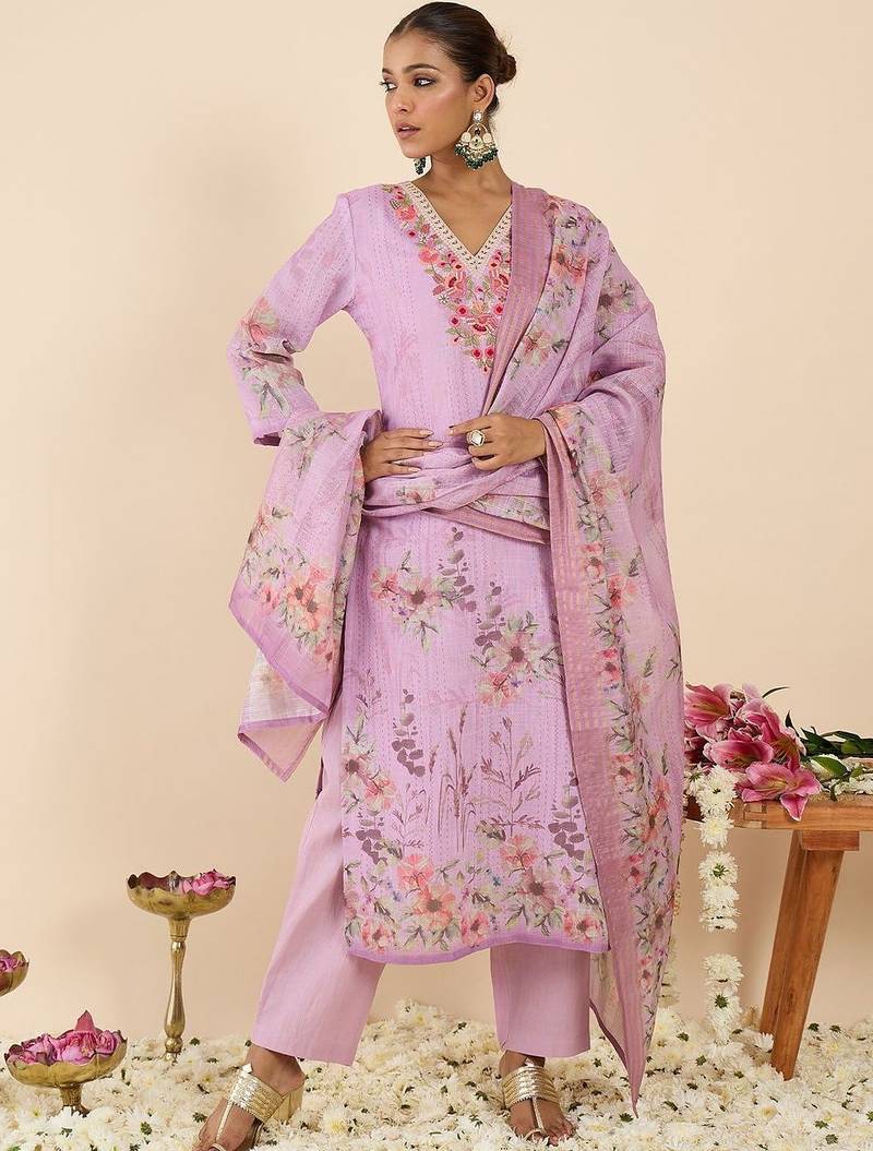 Women Floral Printed Regular Thread Work Linen Kurta with Trousers & With Dupatta