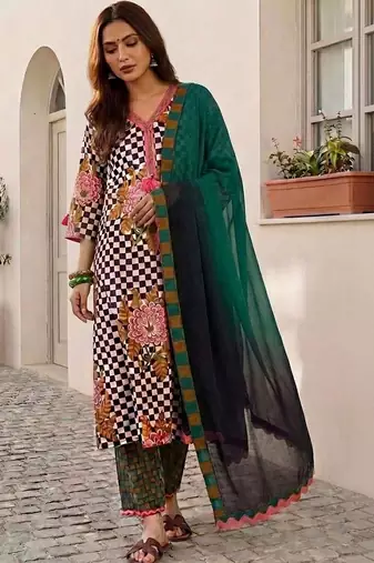 Women Printed Regular Pure Cotton Kurta with Trousers & With Dupatta