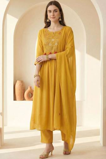 Women Ethnic Motifs Embroidered Empire Thread Work Kurta with Trousers & With Dupatta