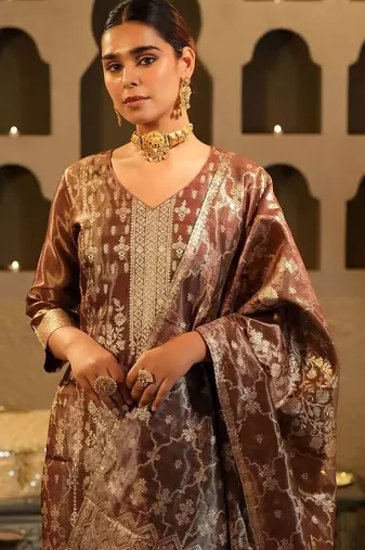 Women Ethnic Motifs Regular Kurta with Trousers & With Dupatta