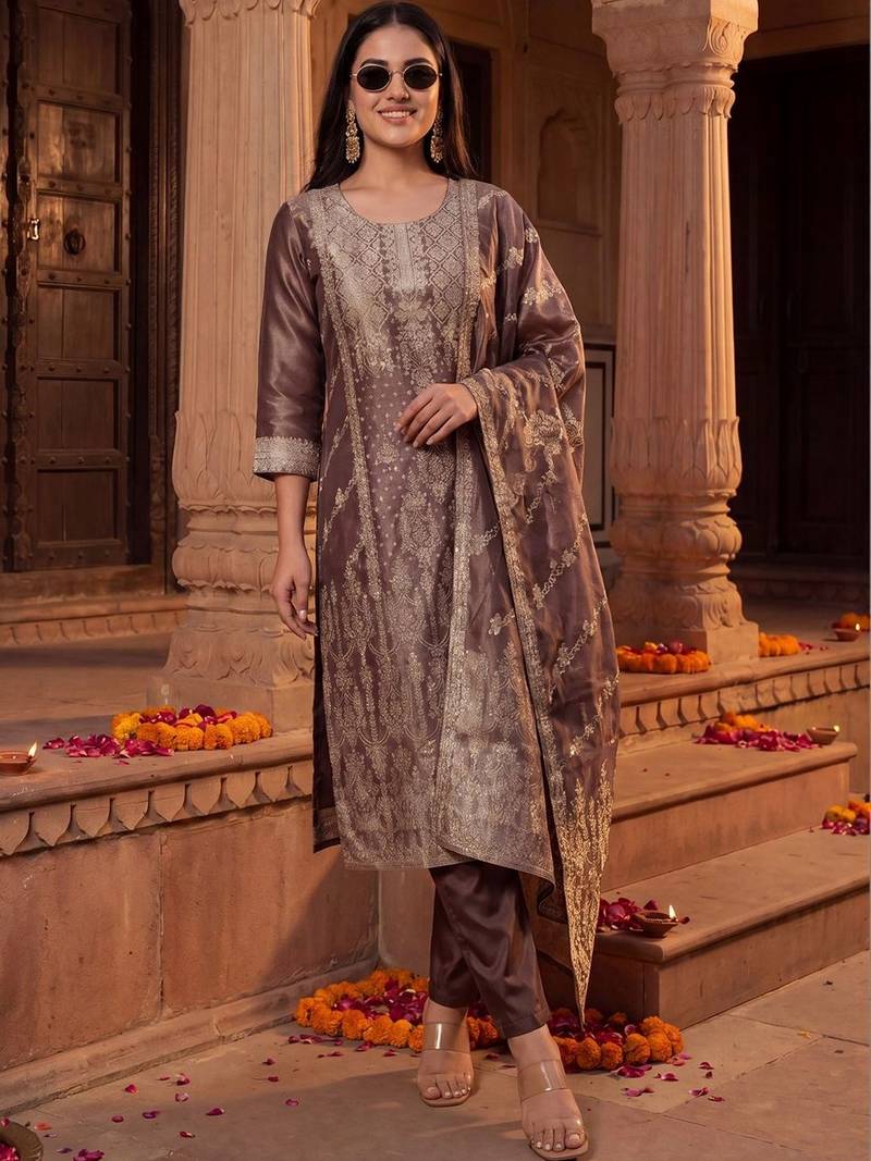Women Ethnic Motifs Embroidered Regular Kurta with Trousers & With Dupatta