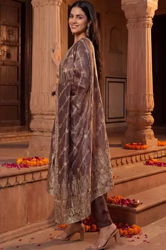 Women Ethnic Motifs Embroidered Regular Kurta with Trousers & With Dupatta