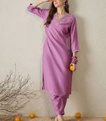Women Ethnic Motifs Embroidered Regular Thread Work Kurta with Trousers