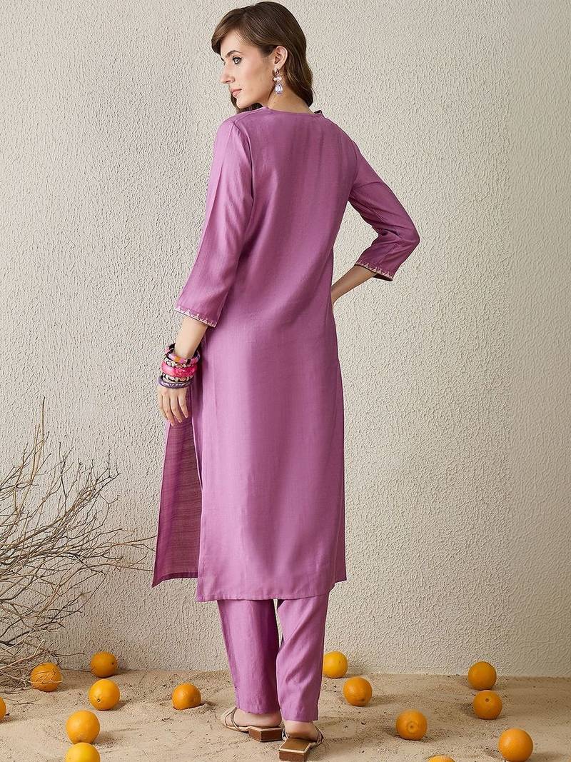 Women Ethnic Motifs Embroidered Regular Thread Work Kurta with Trousers