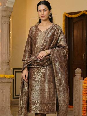 Women Regular Kurta with Trousers & With Dupatta 2