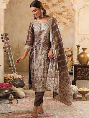 Women Ethnic Motifs Regular Kurta with Trousers & With Dupatta 2