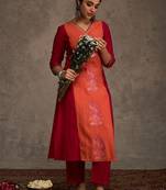 Women Floral Embroidered Regular Thread Work Kurta with Trousers