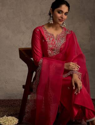 Women Ethnic Motifs Embroidered Regular Thread Work Liva Kurta with Trousers & With Dupatta 1