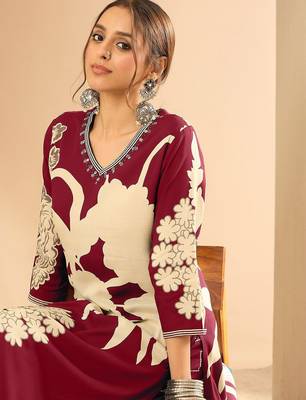 Women Floral Printed Regular Sequinned Kurta with Salwar 1