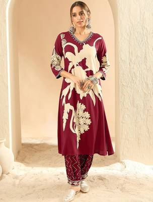 Women Floral Printed Regular Sequinned Kurta with Salwar 2