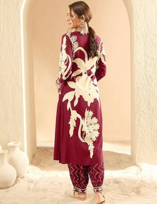 Women Floral Printed Regular Sequinned Kurta with Salwar 6