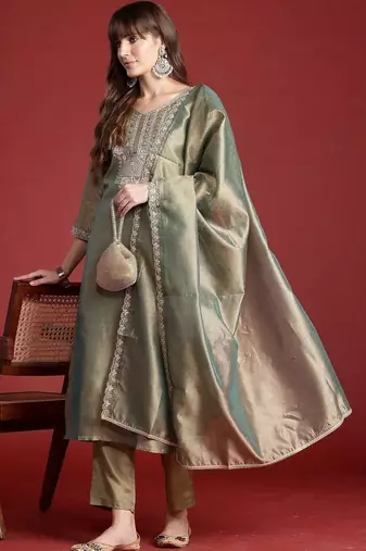 Women Ethnic Motifs Embroidered Regular Thread Work Liva Kurta with Trousers & With Dupatta