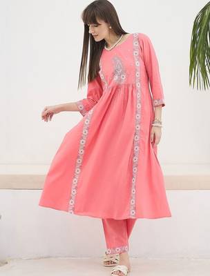 Women Ethnic Motifs Embroidered Panelled Thread Work Pure Cotton Kurta with Trousers 6