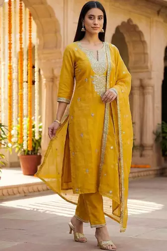 Women Ethnic Motifs Embroidered Regular Thread Work Kurta with Trousers & With Dupatta