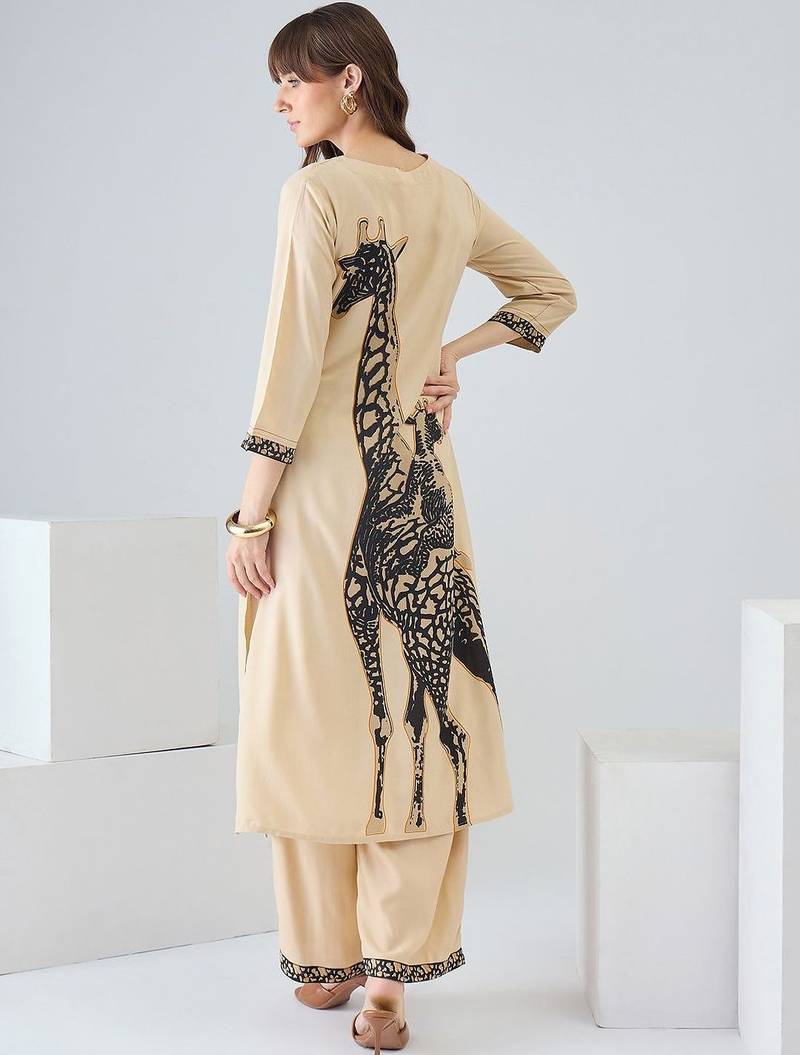 Women Animal Printed Regular Kurta with Trousers
