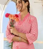 Women Regular Thread Work Pure Cotton Kurta with Trousers
