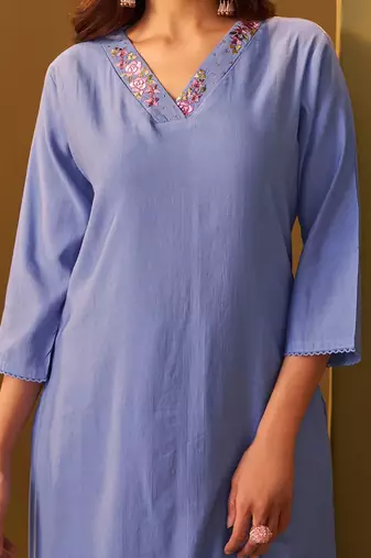 Floral Regular Thread Work Kurta With Trousers & Dupatta