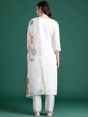 Floral Embroidered Thread Work Kurta With Trousers & Dupatta 7