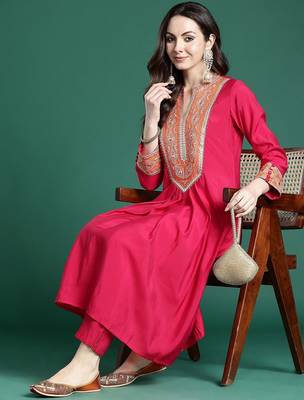 Ethnic Motifs Embroidered Kurta with Trousers 7