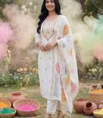 Women Floral Embroidered Kurta with Trousers & Dupatta