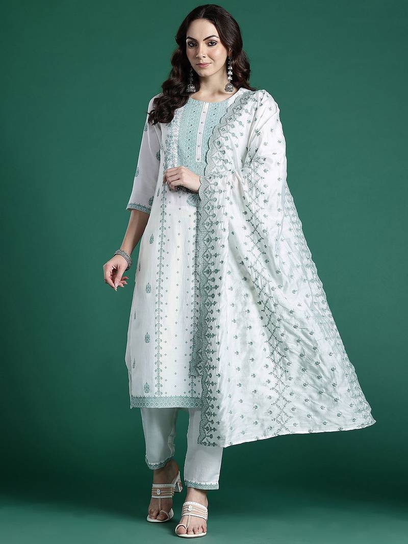 Ethnic Motifs Embroidered Kurta with Trousers & Dupatta