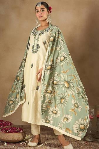 Floral Embroidered U-Neck Straight Kurta With Trousers And Dupatta