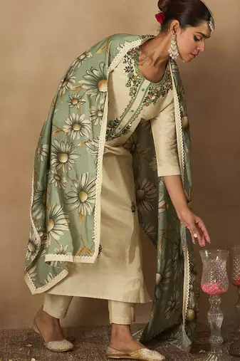 Floral Embroidered U-Neck Straight Kurta With Trousers And Dupatta