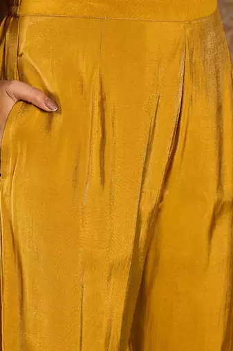Ethnic Motifs Woven Design Zari Straight Kurta With Trousers & Dupatta
