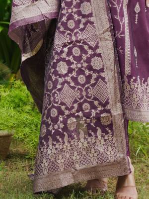 Women Woven Design Regular Kurta with Trousers & With Dupatta 5