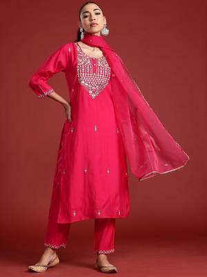 Ethnic Motifs Embroidered Sequinned Kurta With Trousers & Dupatta 7