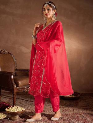Bandhani Printed V-Neck Zari Silk Chiffon Straight Kurta With Trousers & Dupatta 4