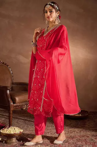 Bandhani Printed V-Neck Zari Silk Chiffon Straight Kurta With Trousers & Dupatta