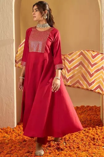 Chevron Embroidered Sequinned Liva A-Line Kurta With Trousers & With Dupatta