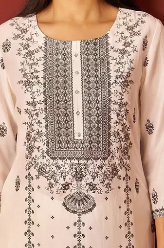 Women Floral Embroidered Kurta with Trousers & Dupatta