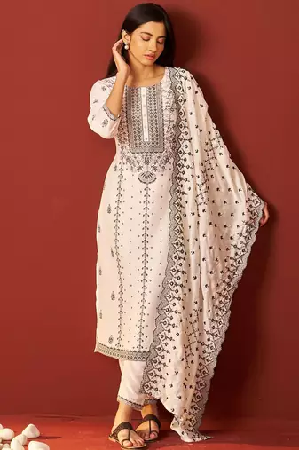 Women Floral Embroidered Kurta with Trousers & Dupatta