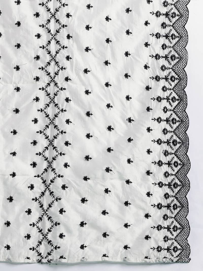 Ethnic Motifs Printed Kurta With Trousers & Dupatta
