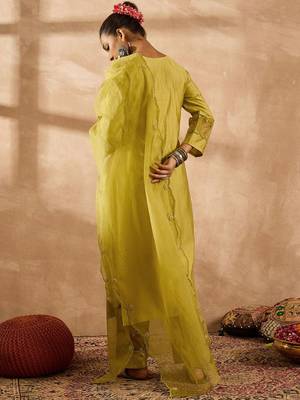 Women Ethnic Motifs Embroidered Regular Liva Kurta with Trousers & With Dupatta 4