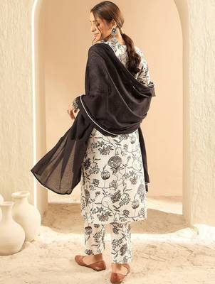 Women Printed Regular Mirror Work Pure Cotton Kurta with Trousers & With Dupatta 6