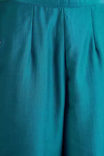 Women Floral Yoke Design Regular Gotta Patti Kurta with Trousers & With Dupatta